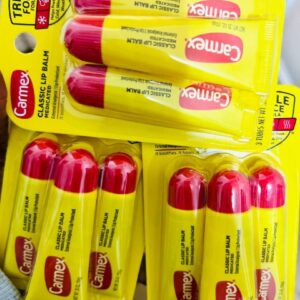 Carmex Classic Lip Balm – Medicated Moisturizing Balm for Dry, Chapped Lips